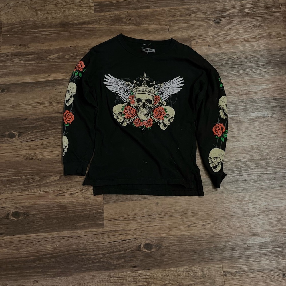 Long Sleeve Skull/Rose print